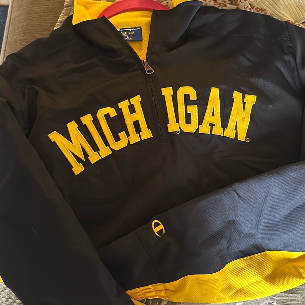 vintage michigan pullover